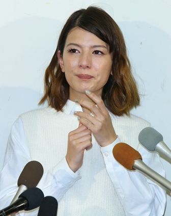 スザンヌの離婚理由は元旦那・斉藤和巳の不倫やDV！？息子の現在も調査！